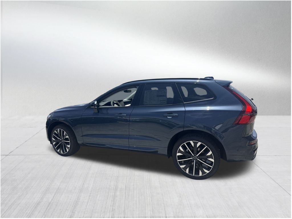 2026 Volvo XC60 photo 2
