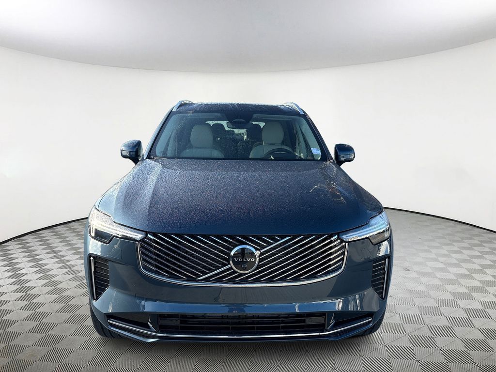 2026 Volvo XC90 Ultra - Photo 2