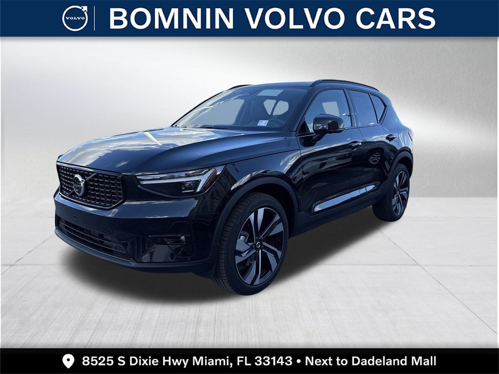 New 2026 Volvo XC40 B5 Ultra SUV