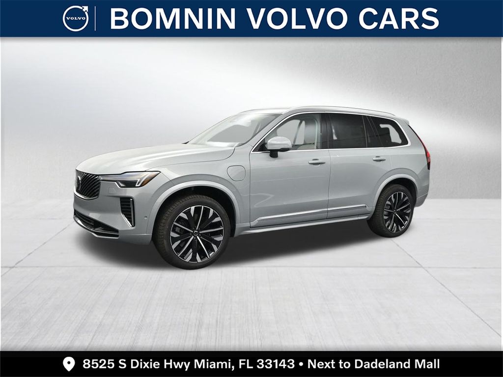 2026 Volvo XC90 Plug-In Hybrid