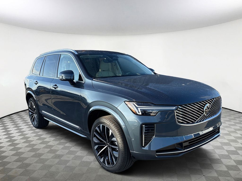 2026 Volvo XC90 Ultra - Photo 3