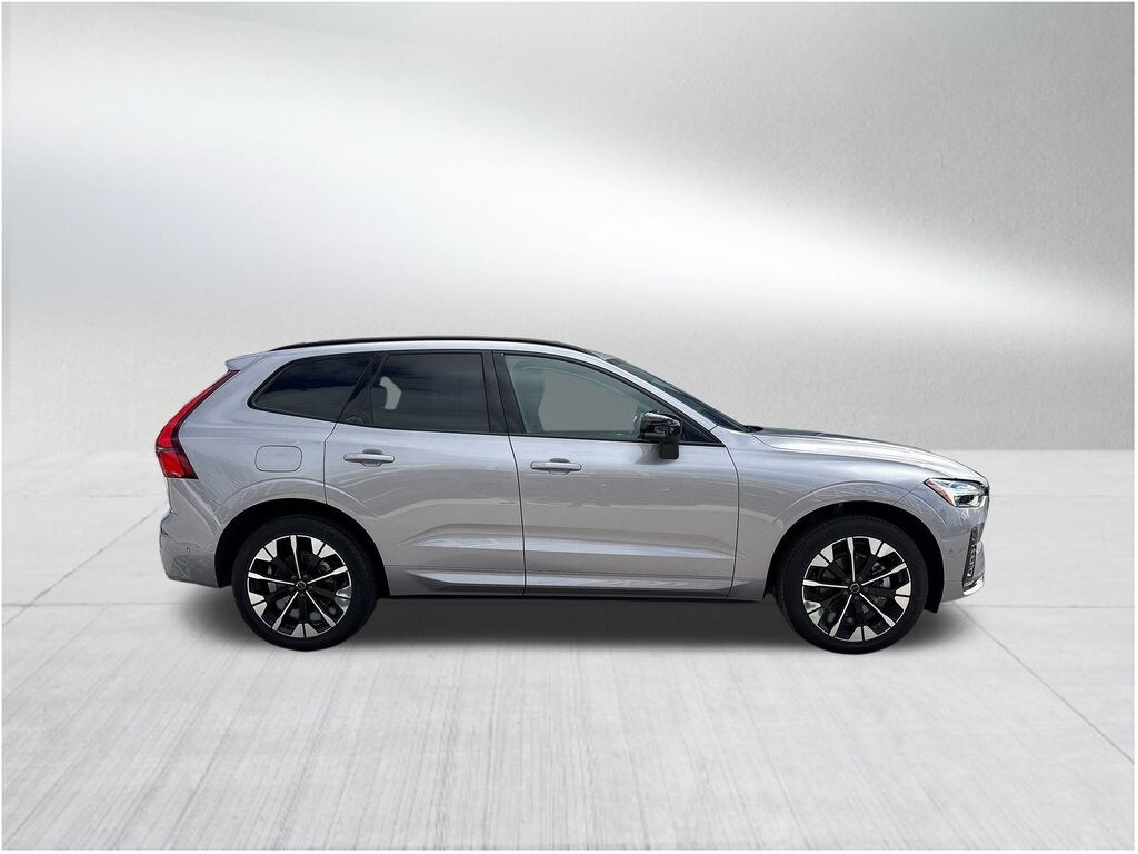New 2026 Volvo XC60 B5 Plus SUV