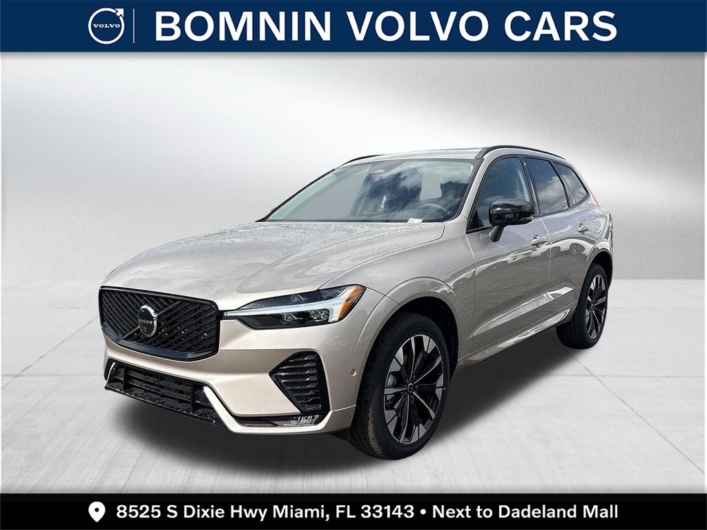 2026 Volvo XC60 Plus's photo