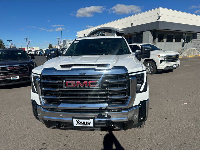 2025 GMC Sierra 2500HD SLT - Photo 9