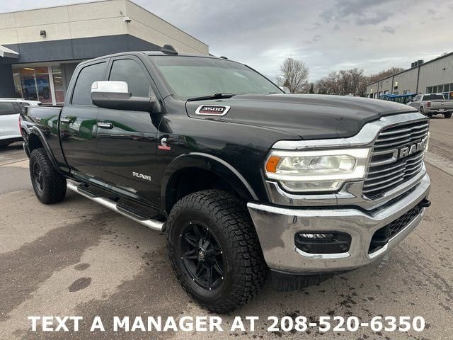 2022 Ram 3500 Truck Crew Cab 