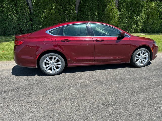 Used 2015 Chrysler 200 Limited with VIN 1C3CCCAB1FN599559 for sale in Burley, ID