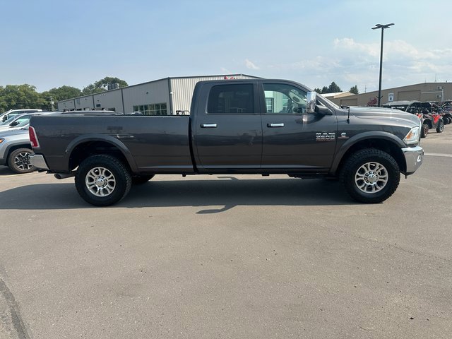 2017 Ram 3500 Laramie photo 2