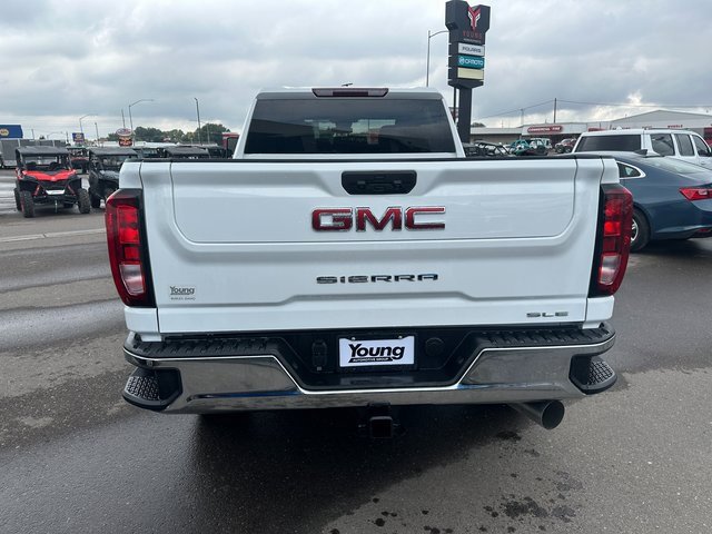 2025 Gmc Sierra 2500 HD SLE photo 3