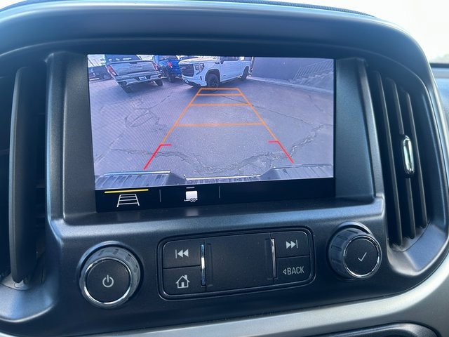 2022 Chevrolet Colorado LT photo 25