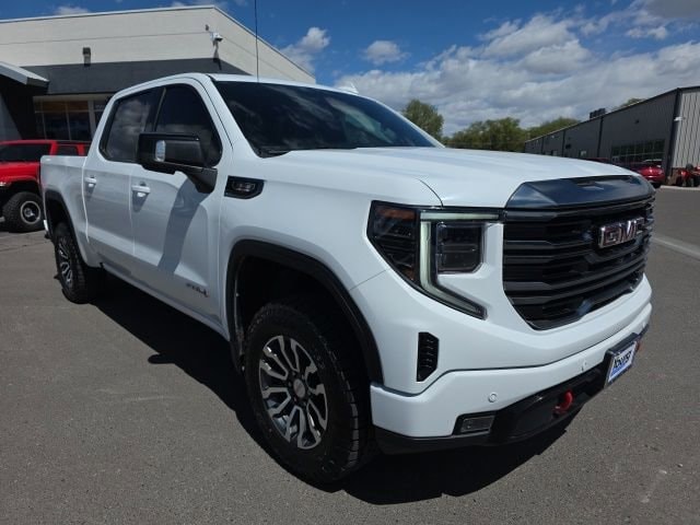 2023 GMC Sierra 4WD Crew Cab Short Box AT4's photo