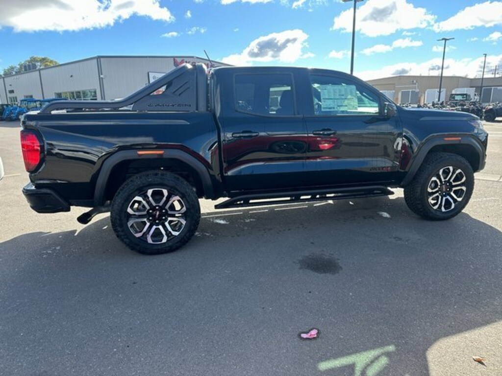 New 2025 GMC Canyon AT4 Truck