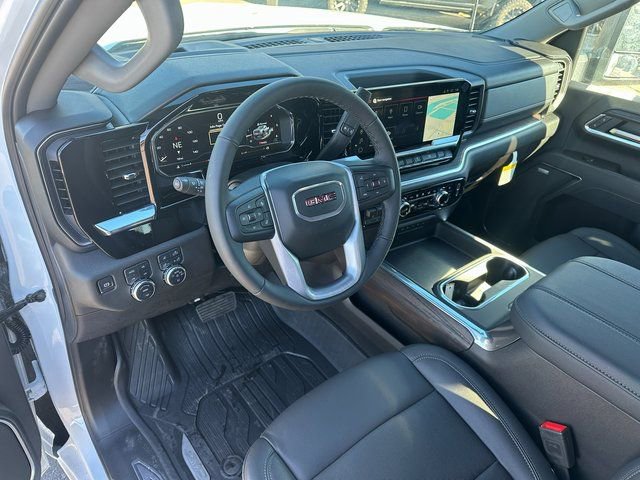 2025 GMC Sierra 2500HD SLT - Photo 22