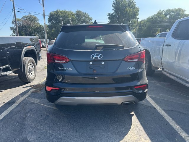 2018 Hyundai Santa Fe Sport photo 3