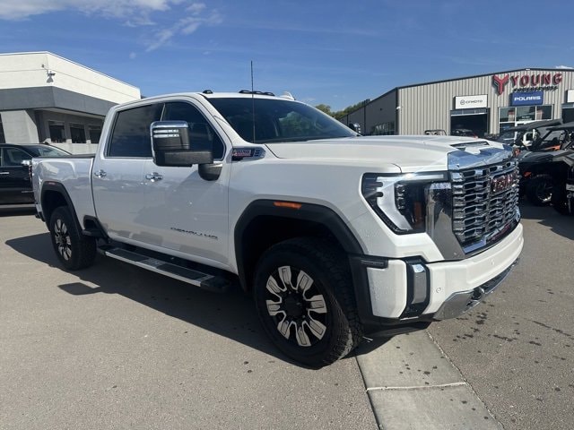 2025 GMC Sierra 3500HD Denali's photo