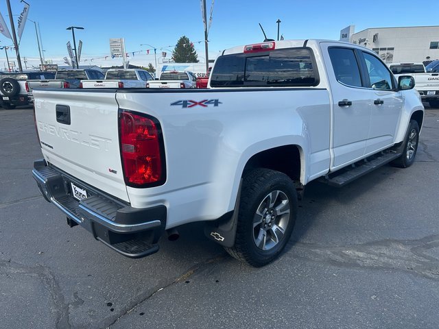 2022 Chevrolet Colorado LT photo 3