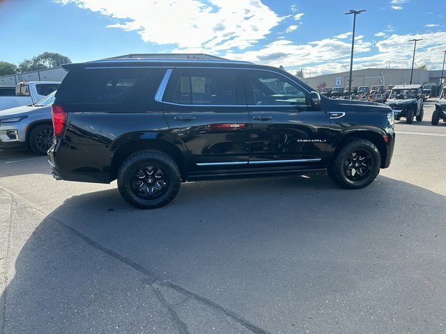 2022 Gmc Yukon Denali photo 2