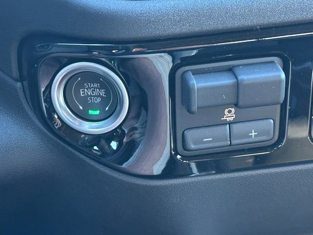 2025 GMC Sierra 2500HD SLT - Photo 46