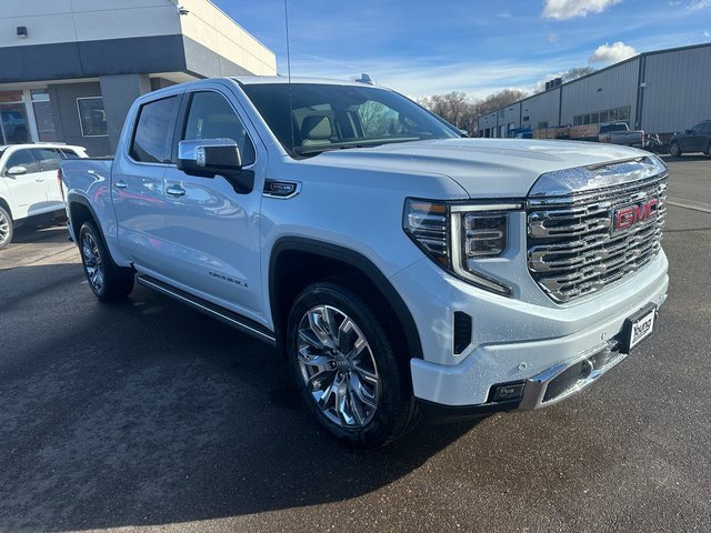 2026 GMC Sierra 1500 Denali's photo