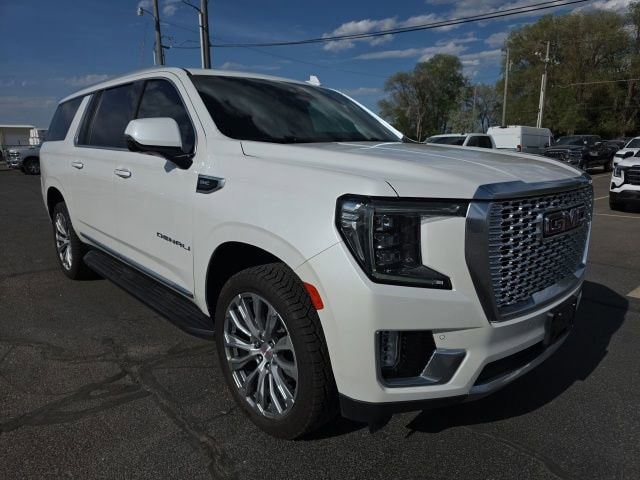 2022 GMC Yukon Denali AWD's photo