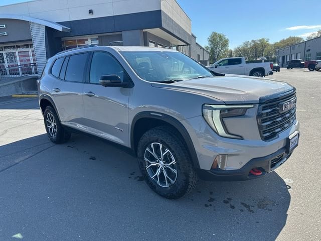 2026 GMC Acadia AT4 AWD's photo