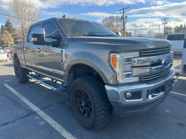 2019 Ford F-350 Super Duty Lariat