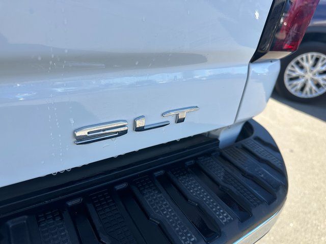2025 GMC Sierra 2500HD SLT - Photo 11