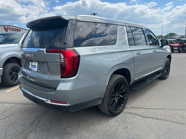 2025 Gmc Yukon XL photo 3
