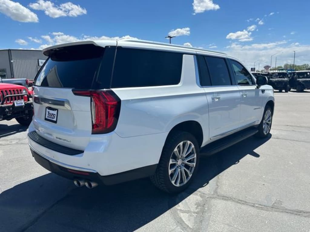 Used 2022 GMC Yukon XL Denali SUV
