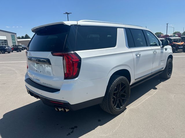 2023 Gmc Yukon XL Denali Ultimate photo 2