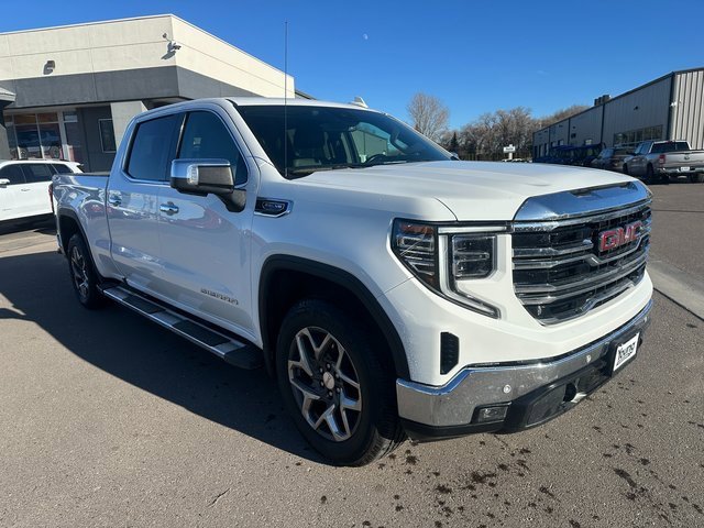 2024 GMC Sierra 1500 SLT's photo