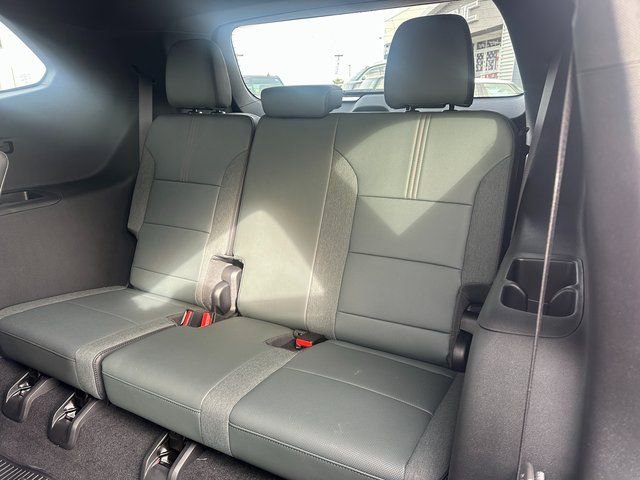 2025 GMC Acadia AT4 - Photo 19