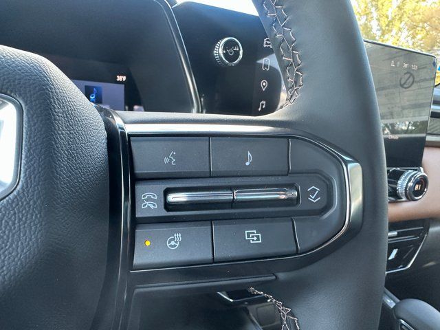2025 GMC Canyon AT4 - Photo 36