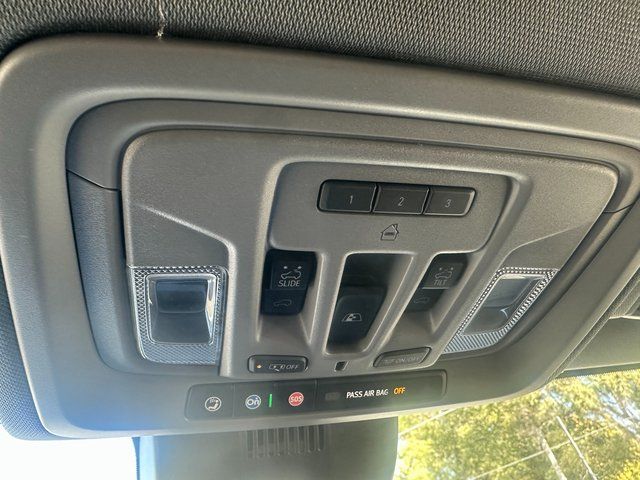 2025 GMC Sierra 2500HD SLT - Photo 33