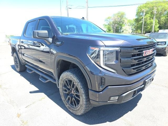 2023 GMC Sierra 4WD Crew Cab Short Box Elevation's photo