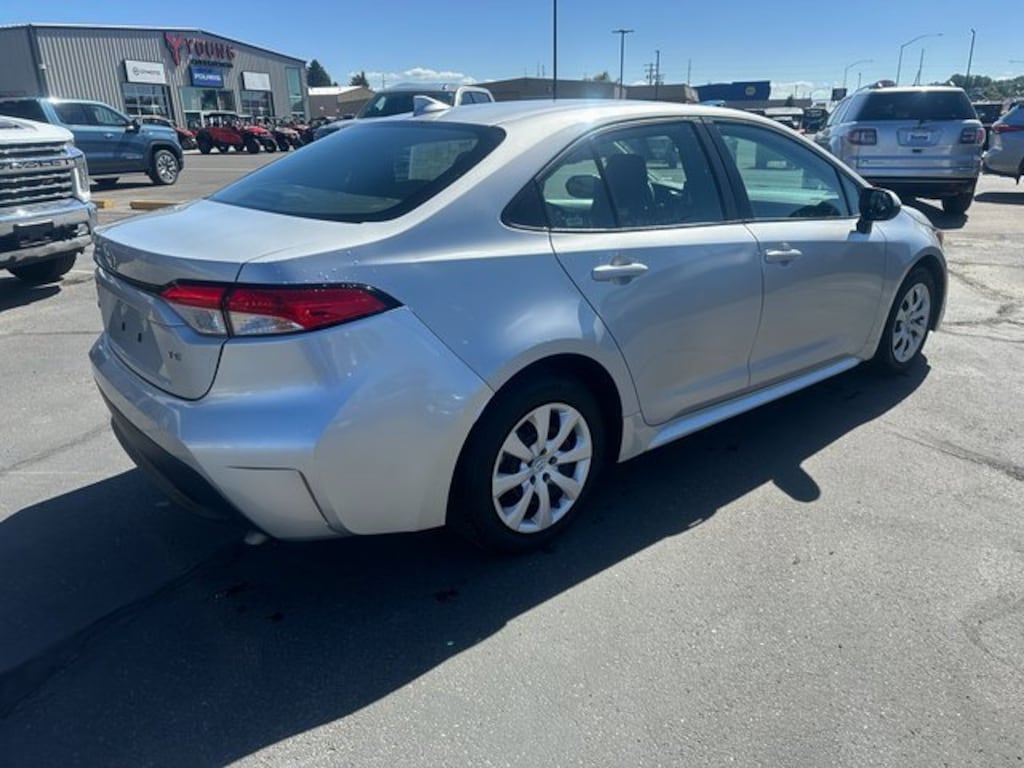 Used 2024 Toyota Corolla LE Sedan