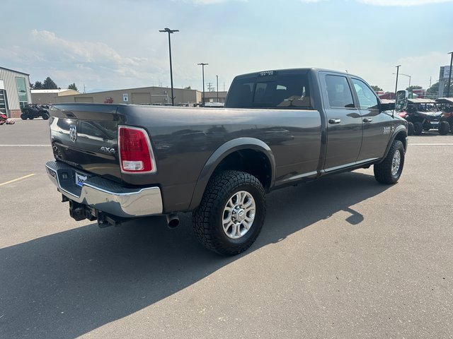 2017 Ram 3500 Laramie photo 3