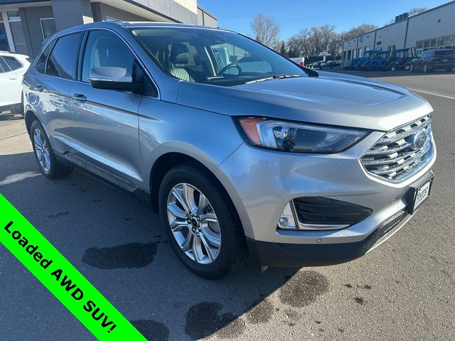 2024 Ford Edge Titanium's photo