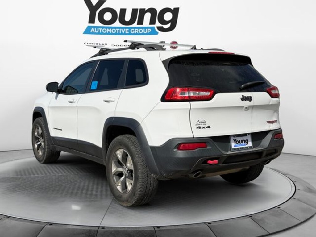 Used 2017 Jeep Cherokee Trailhawk 4x4 SUV