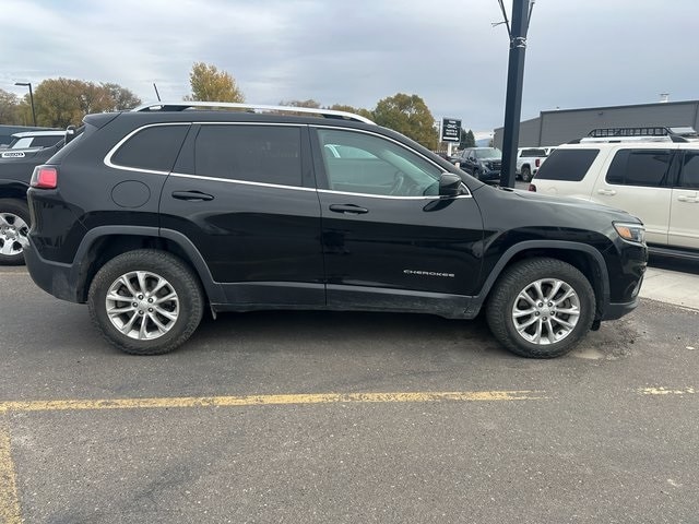 Used 2019 Jeep Cherokee Latitude with VIN 1C4PJMCB6KD108487 for sale in Burley, ID