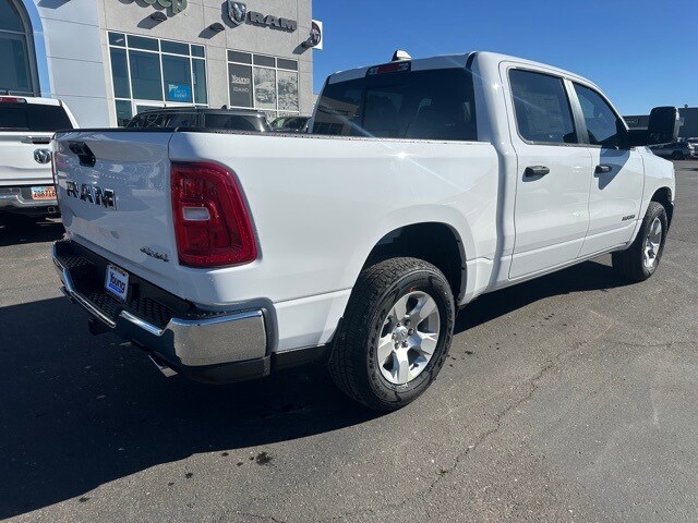 2026 Ram 1500 Tradesman photo 3