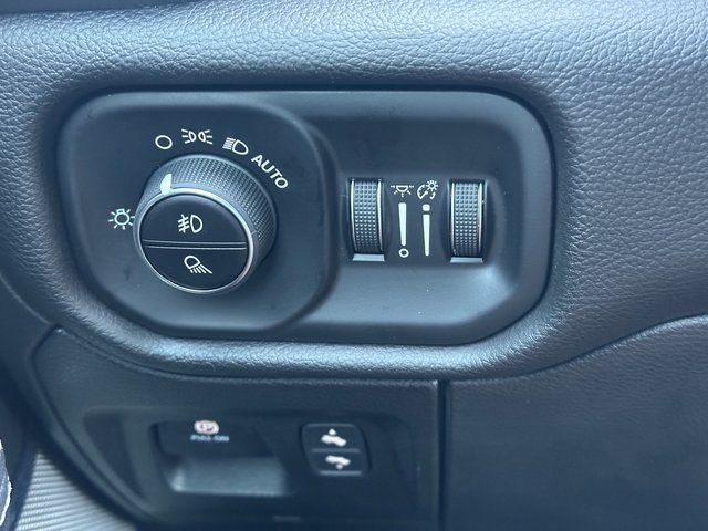 2026 RAM 1500 Laramie - Photo 34