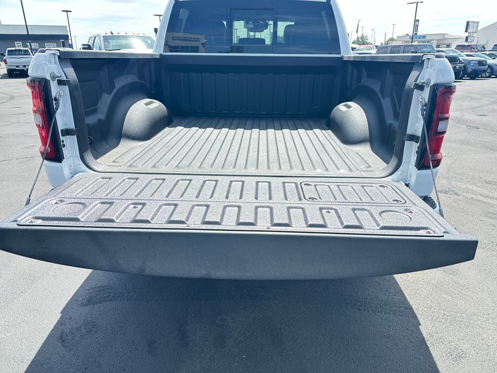 2026 RAM 1500 Laramie - Photo 7
