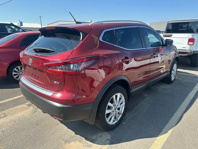 2022 Nissan Rogue Sport SV photo 3