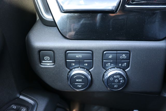 2024 GMC Sierra 1500 SLT - Photo 22