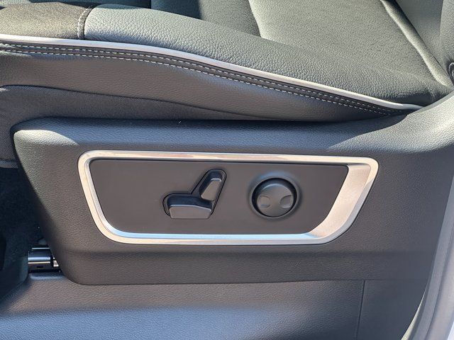 2026 RAM 1500 Laramie - Photo 17