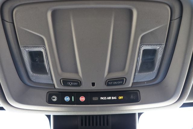 2024 GMC Sierra 1500 SLT - Photo 28