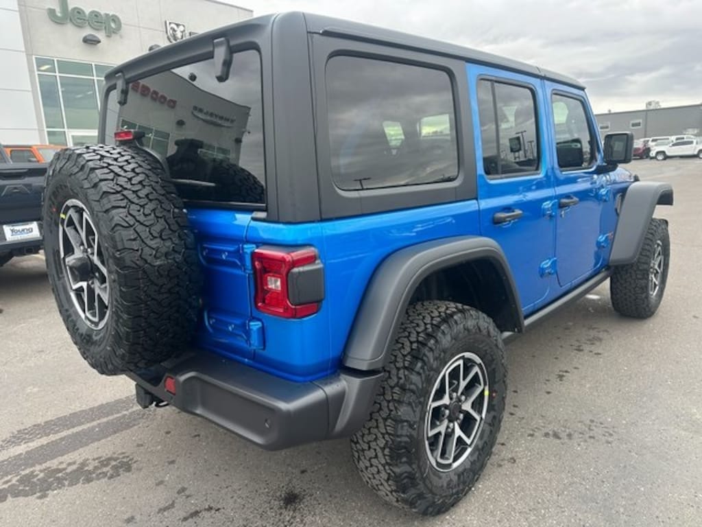 New 2026 Jeep Wrangler 4-DOOR RUBICON Sport Utility