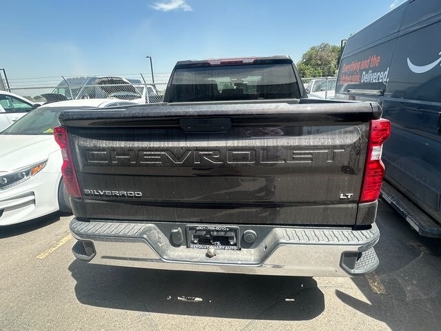 2020 Chevrolet Silverado 1500 LT photo 3