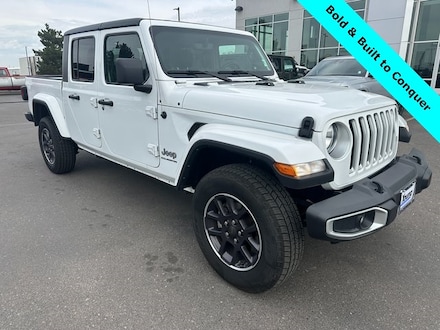 2023 Jeep Gladiator Overland Truck Crew Cab