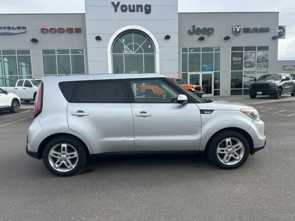 Used 2014 Kia Soul Base Hatchback
